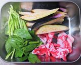 茄子とチンゲン菜と豚肉の炒め物作り方1写真