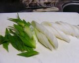簡単♪ねぎとしいたけ炒め作り方1写真