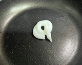 昨夜の鯛めしで作った　鯛めし黄金炒飯作り方5写真