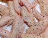 シンプル♬手羽先の塩・黒胡椒オーブン焼き作り方1写真