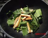 目玉焼きとほうれん草のソテー♪作り方4写真