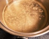 今日のみそ汁。 ニラ豆腐の味噌汁作り方3写真