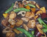 ご飯がすすむ！鶏肉と秋野菜の黒酢あん作り方4写真