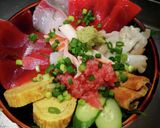 色も鮮やか海鮮丼！❨(@≧↺≦@)❩wノ作り方5写真