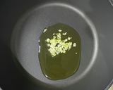 糖質制限！サバ缶とキャベツの辛味噌パスタ作り方1写真