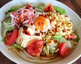 鬼旨🔥ピリ辛カニかまサラダうどん作り方5写真