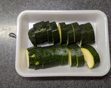 5分で♡ズッキーニのカレーチーズマヨ炒め作り方1写真
