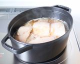 鍋ごと蒸し焼きで柔らか【オーブン角煮】作り方3写真