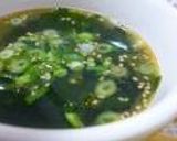 お鍋不要☆１分で簡単わかめスープ作り方4写真