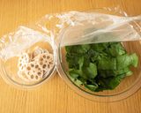 れんこんとほうれん草のごま味噌和え作り方1写真