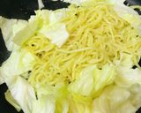 鯖の油煮缶活用●和風あまから焼きそば作り方1写真