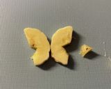 簡単！バナナの飾り切り 蝶々作り方4写真