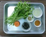 【副菜】レンジで!豆苗と塩昆布のナムル作り方1写真