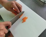 【副菜】レンジで!豆苗と塩昆布のナムル作り方3写真