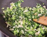 カブの皮、茎、葉で作るピリ辛菜飯作り方3写真