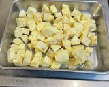 さつまいもの甘煮　胡麻ドレッシングかけ作り方1写真