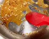 鶏もも肉　蓋で押さえる皮パリ焼き作り方10写真