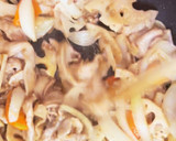 やみつき！豚バラとれんこんの甘辛炒め作り方5写真