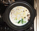 【ひとり鍋】鶏キノコのグラタン風とろみ鍋作り方6写真