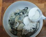 じゅわーと旨味広がる牡蠣と卵の中華風炒め作り方2写真