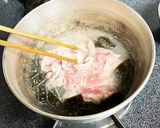 今日のみそ汁。しゃぶしゃぶ風豆乳豚汁作り方3写真