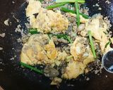 じゅわーと旨味広がる牡蠣と卵の中華風炒め作り方19写真
