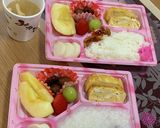 使い捨て容器に詰める差し入れ弁当…朝2作り方5写真