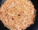 エノキ茸のアリオーリオペペロンチーノ作り方2写真