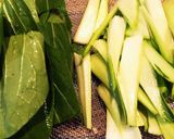 白だしで簡単！豚肉ともやしの中華風鍋作り方3写真
