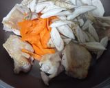 鶏肉とごぼうの煮物作り方4写真