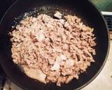 豚肉とセロリのレモンハーブバター炒め作り方1写真