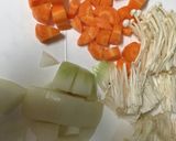 ぶりと野菜たっぷりのカレー粉スープ作り方2写真