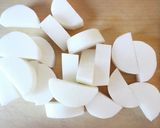 圧力鍋で柔らか【牛すじと大根の甘辛煮】作り方1写真