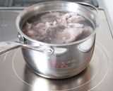 圧力鍋で柔らか【牛すじと大根の甘辛煮】作り方3写真