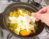 シュウマイの皮入りかぼちゃのお味噌汁作り方6写真