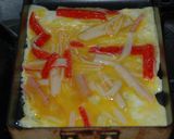 お弁当❤カニカマ入り卵焼き作り方2写真
