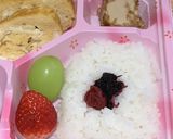 使い捨て容器に詰める差し入れ弁当…朝3作り方1写真