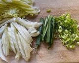 水餃子入り中華スープ作り方1写真