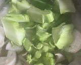 今日のみそ汁。芯のあるシャケ味噌汁作り方2写真