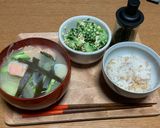 今日のみそ汁。芯のあるシャケ味噌汁作り方3写真