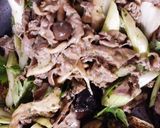 ワインに合う♪牛肉とセロリのバジル炒め作り方9写真