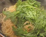 春菊とキノコのスパゲティ♪作り方5写真