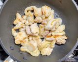 鶏肉と蕪とブロッコリーのミルクスープ作り方2写真