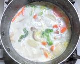 鶏肉と蕪とブロッコリーのミルクスープ作り方5写真