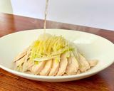 本格中華の味!生姜とネギ香る蒸し鶏作り方2写真