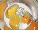 瓶の鶏そぼろで簡単！納豆そぼろオムレツ！作り方2写真