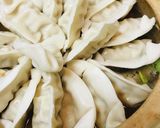 プチッと鍋＋●白菜と餃子の味噌煮込み鍋作り方2写真