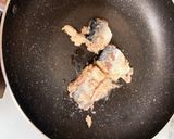 サバ水煮缶が絶品に ☆フライパン焼きサバ作り方2写真