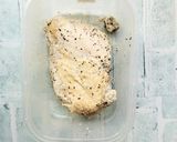 ご馳走☆レンジ鶏ハムバジル味トマトソース作り方2写真
