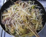 長芋と豚肉のキムチ炒め作り方3写真